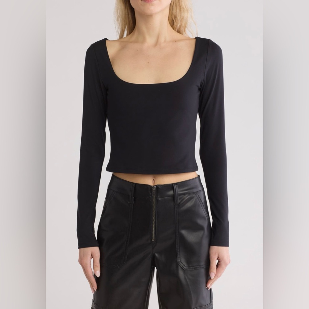 Leith Black Long Sleeve Crop Top